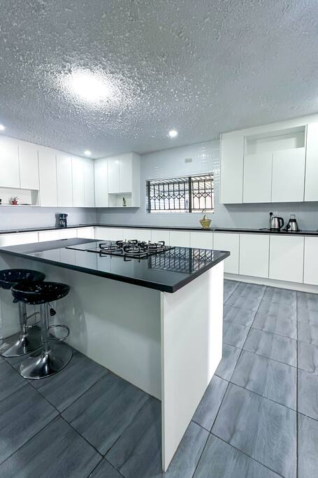 Kitchen 6